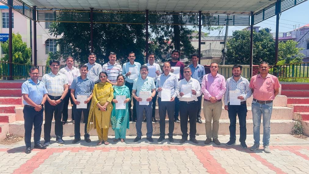 Amb College signs MoU with five government schools