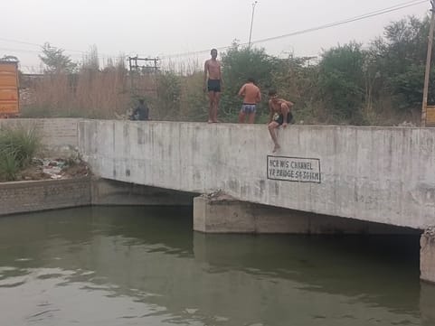 Youth dies due to drowning while bathing in NCR Minor