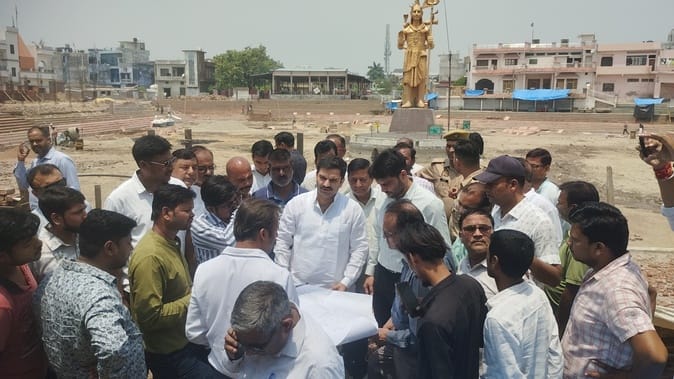 Shiv Mandir Corridor: GM upset after seeing haphazard construction