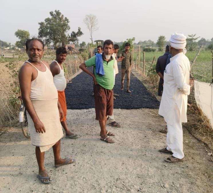Allegation of road construction against the standard, demand for investigation from DM