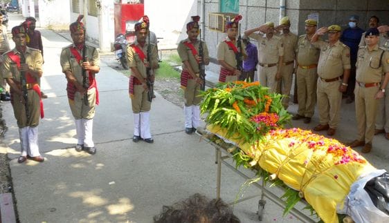 Saluting the soldier on the stretcher, action can be taken against CO and RI