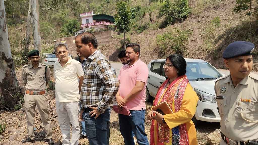 Now the Deputy Commissioner inspected the land in Sungal for Kendriya Vidyalaya