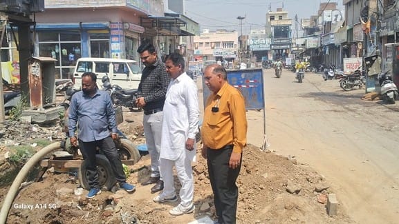 All connections of drinking water and sewer line will be regularized, notice issued to illegal ones
