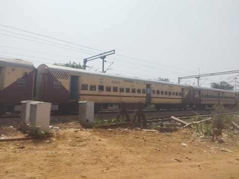 From today Delhi-Rewari Passenger will go via Bhiwani to Satrod