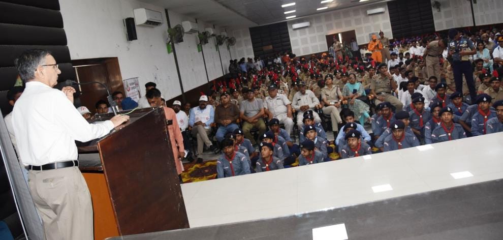 Volunteers given training on life and property safety