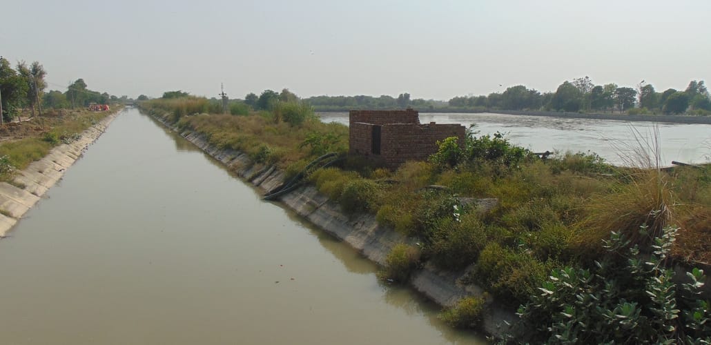 Water supply in canal stopped, people of 31 wards of the city are facing rationing