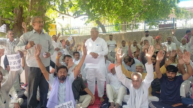 If express trains do not stop within a month then we will start Rail Roko Andolan
