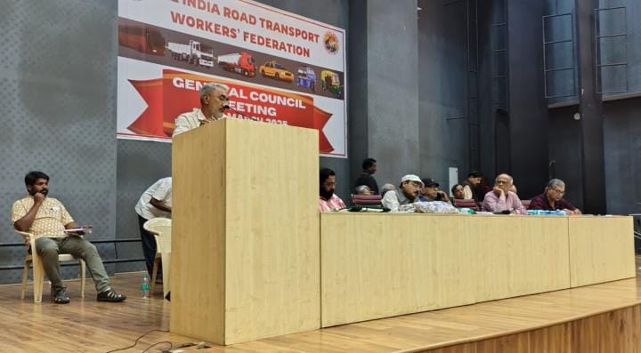 There will be a road blockade during the national strike on May 20