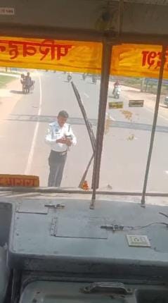 Jaipur News:  Mobile Court Imposes Fines Up to ₹18,000 for Drunk Driving ; Bus Seized