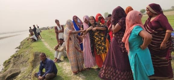 Two teenage girls drowned in Ganga, eight year old innocent saved