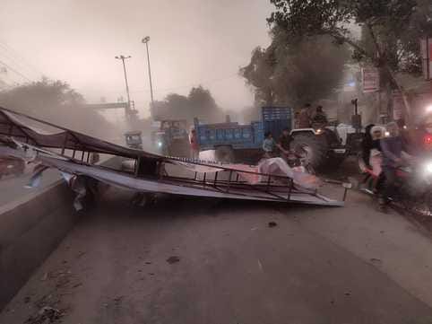 Unipole fell due to strong storm, two youths injured