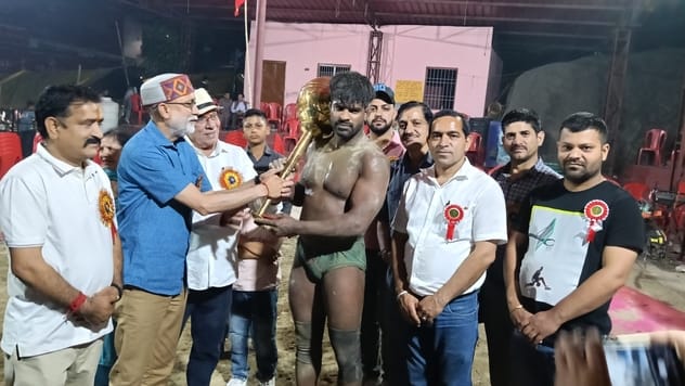 Kangra's Rajat won the Nagari Mela wrestling