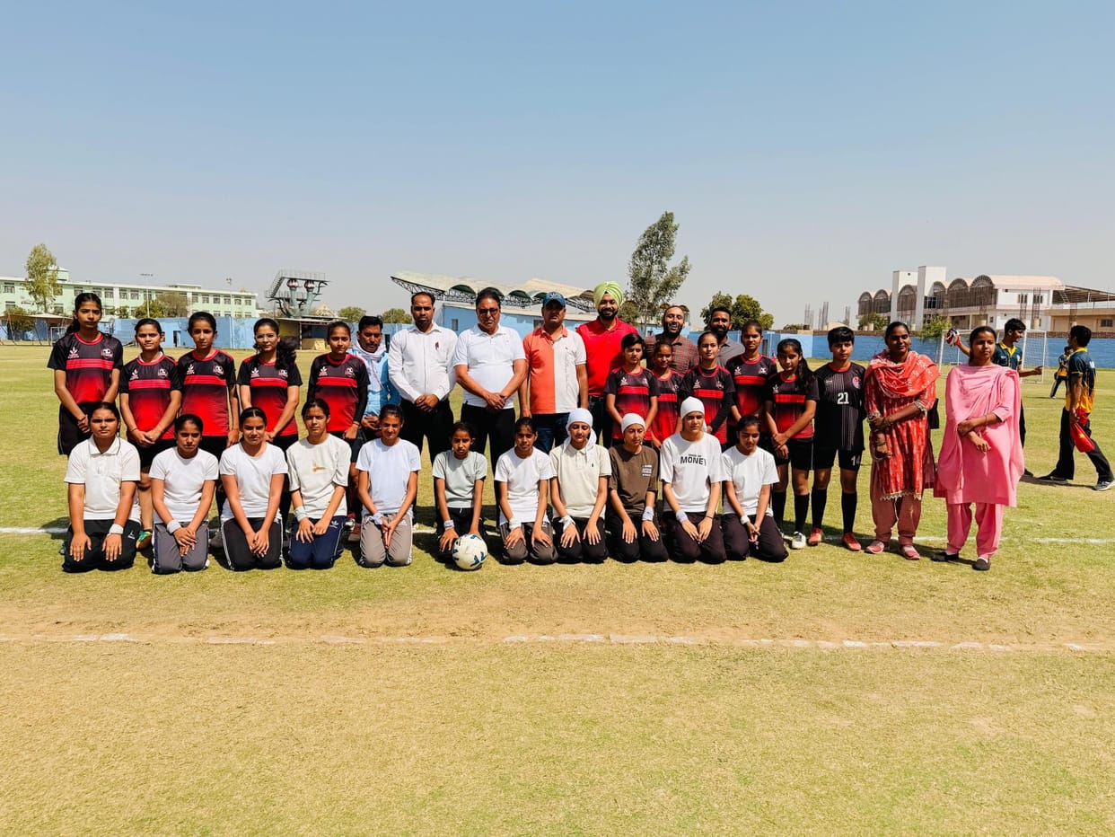 In the girls category, SRM Phoolkan's team became the winner through penalty shootout