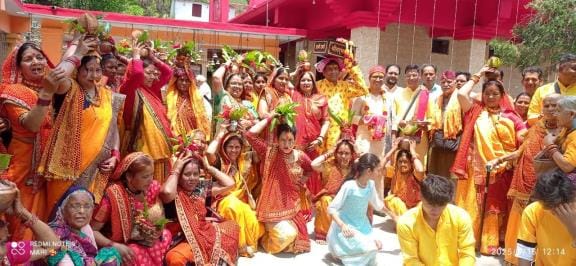 Cultural Gathering in Syalde