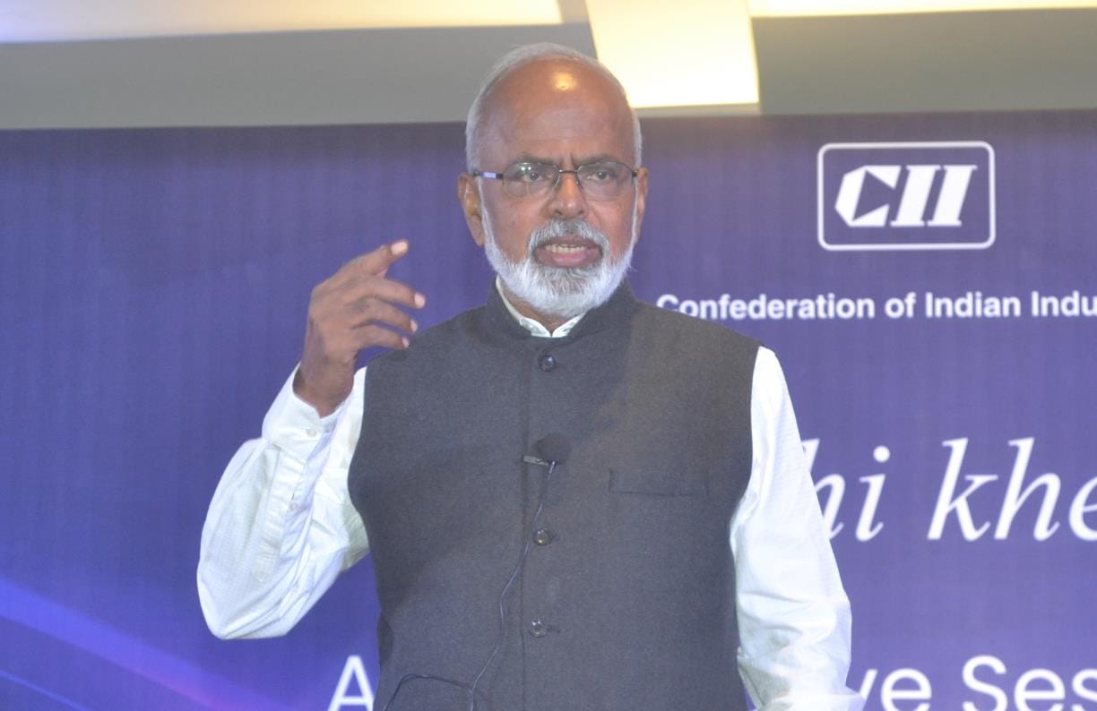 Dreams should never be allowed to diminish, said Dr. A Velumani in a session organized by CII Kanpur Zone