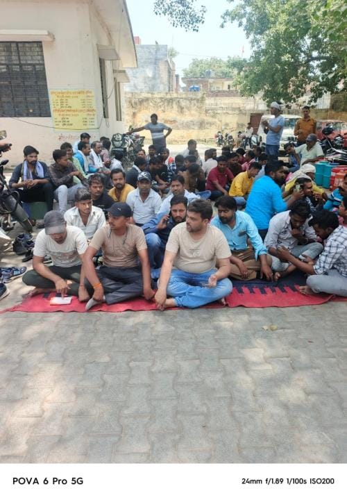 Outsourced workers protested against the layoff of employees