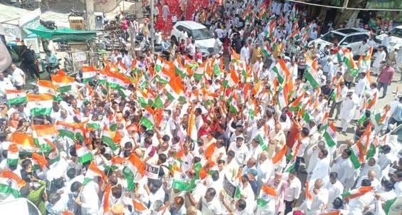Tricolor Yatra was taken out and the valor of the brave sons was saluted