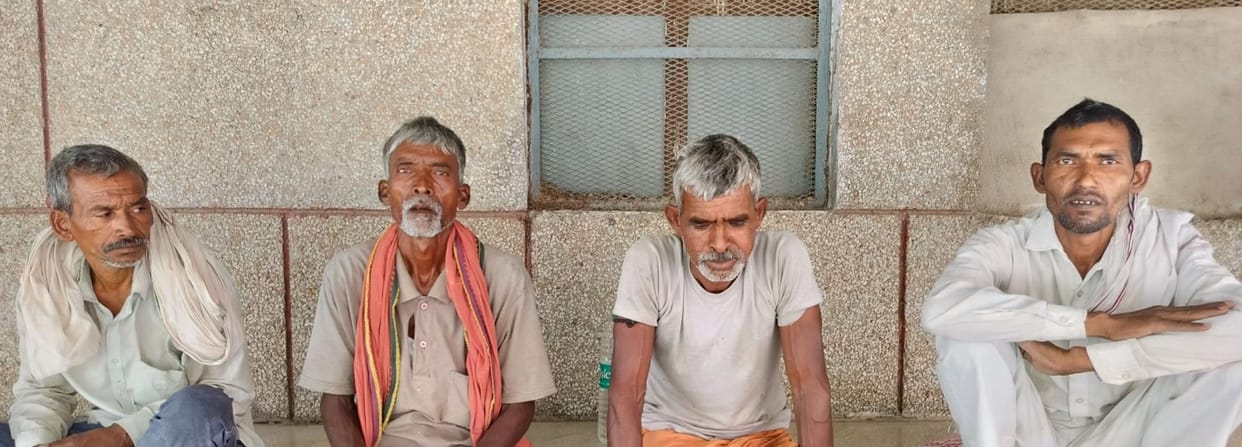 Laborer dies after being hit by PRV, FIR lodged against driver