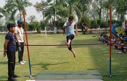 Mishti first in high jump and discus throw competition