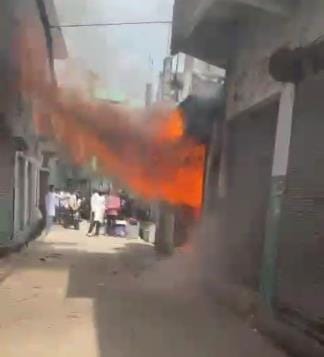 A clothes shop burnt down due to a short circuit