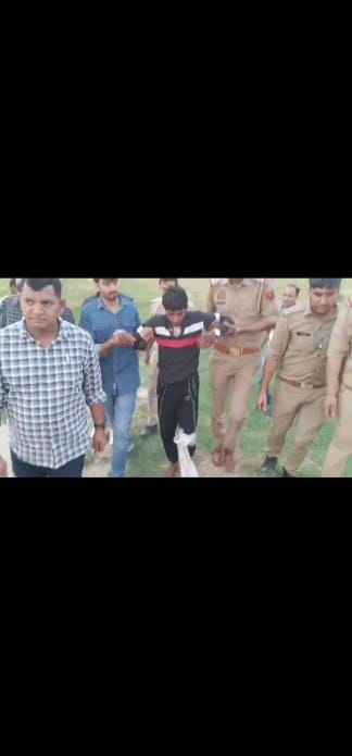 Encounter: Two criminals who looted a woman's purse were caught