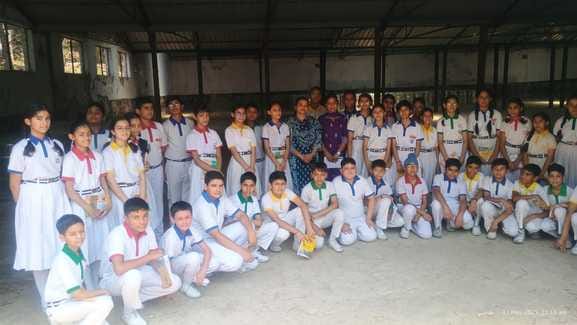 carmal school students visit in tarpeen factory