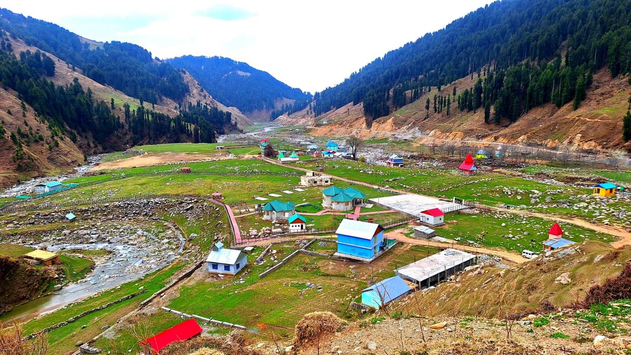 Silence prevails in the beautiful Sarthal, huge drop in tourist arrivals