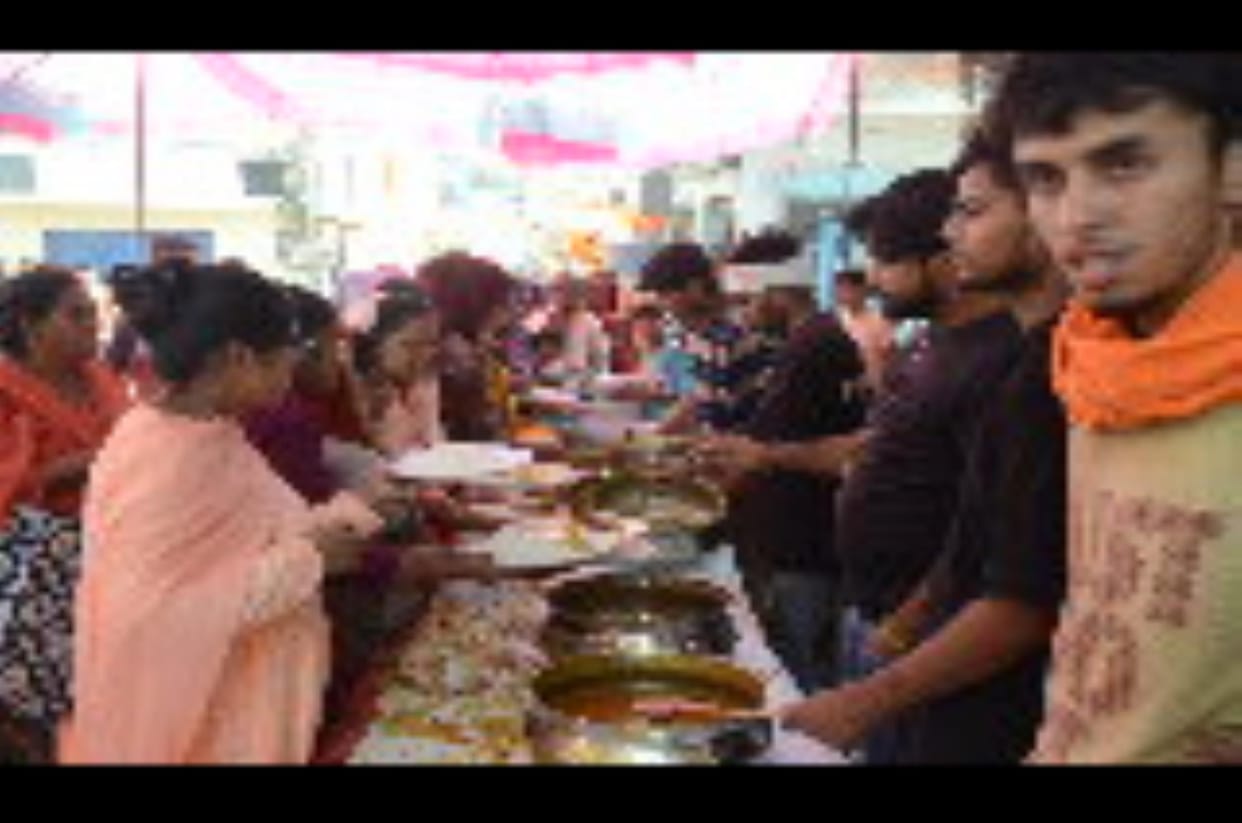 A feast was organized before the 11th annual Jagran