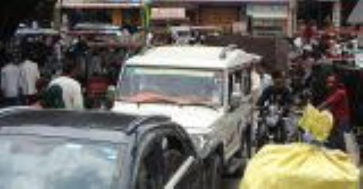 Siddharth Chowk railway crossing became responsible for the jam