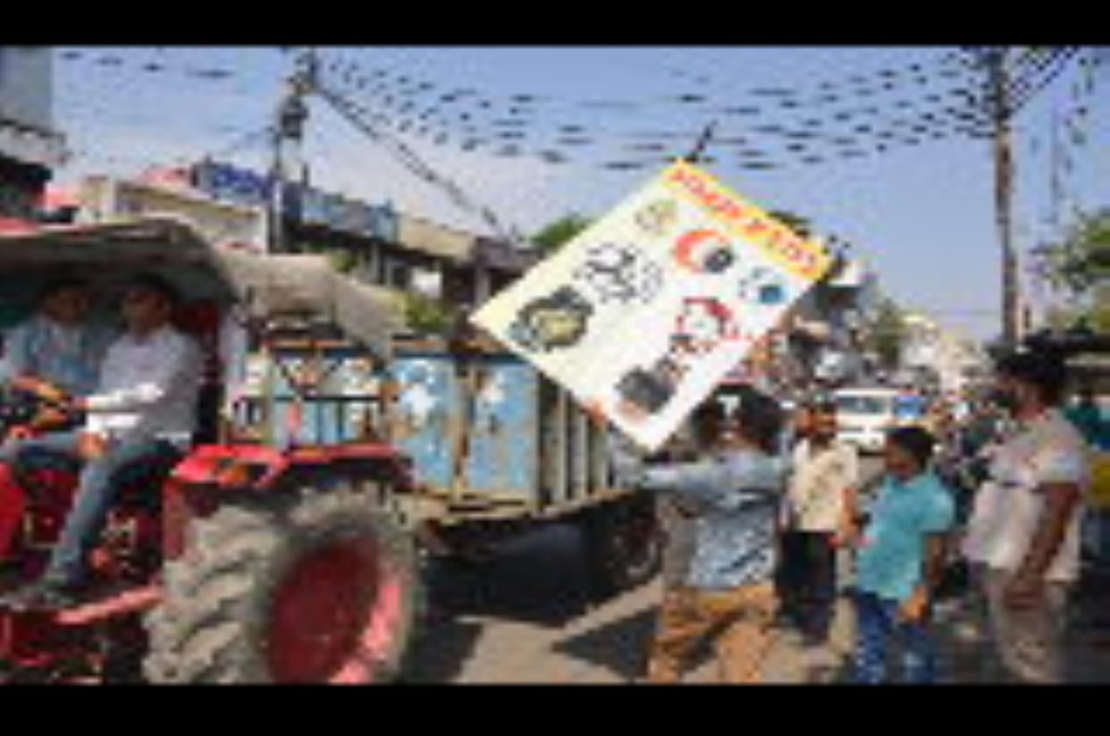 City council takes action against encroachment, goods of many shopkeepers confiscated
