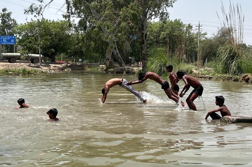 14-year-old boy was found dead in canal near Badrakha