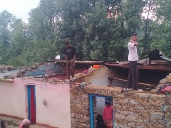 The roof of a residential house and two cow sheds was blown away by the storm in champawat