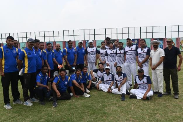 An interesting match took place between DM Eleven and Almora Police