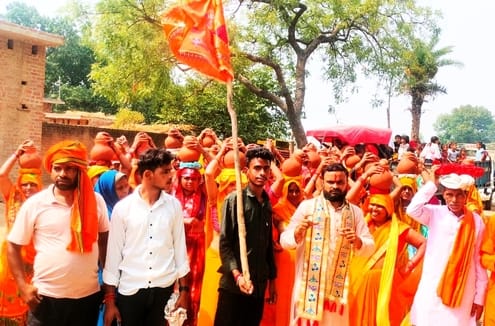 Shri Ram Katha started with Kalash Yatra in Dhukarikalan