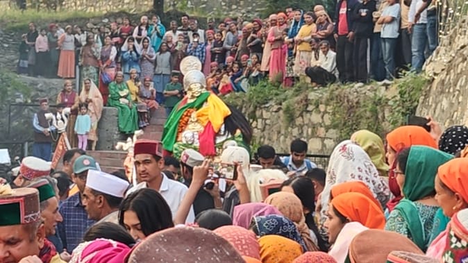 With the farewell of the deities, the Pran Pratishtha program concluded at Vishwaeshwar Mahadev Temple Sirkoti