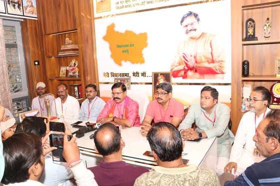 5137 helmets distributed by Hari Bol Seva Samiti