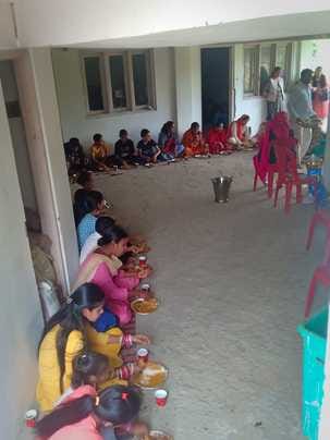 Organizing a feast at Shiv Shakti Dham