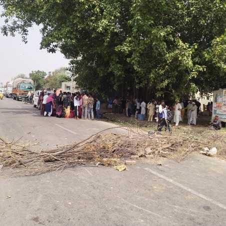 Water shortage in Lone village, people expressed their anger by blocking the road