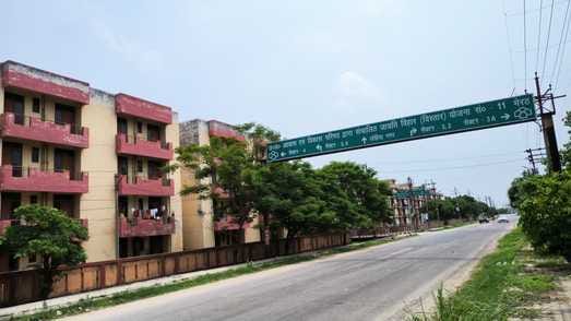 Awas Vikas reduced the rates of flats up to 9 lakhs