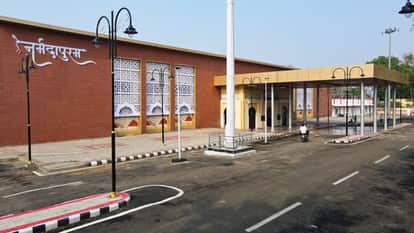 The ultramodern Narmadapuram railway station is ready, CM will inaugurate it on 22nd,