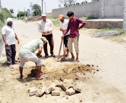 6 illegal connections of drinking water supply cut in Chaubara