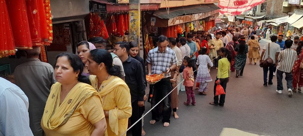 15 thousand devotees paid obeisance at the court of Mata Chintapurni