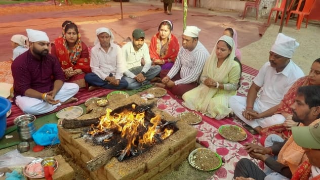 Bhajan is not possible without freeing the mind from worldly desires: Shastri