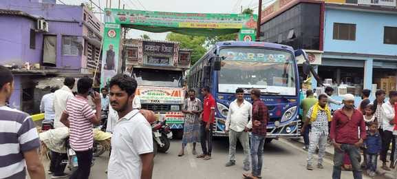 Vaishali Bihar News: said that the youth died in an accident wine mafia accused of murdering him