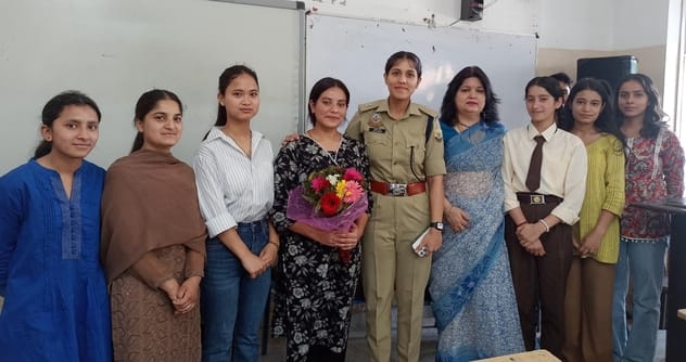 ASP Aditi Singh honored meritorious Muskan
