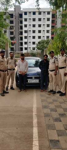 पुलिस की हिरासत में आरोपी
