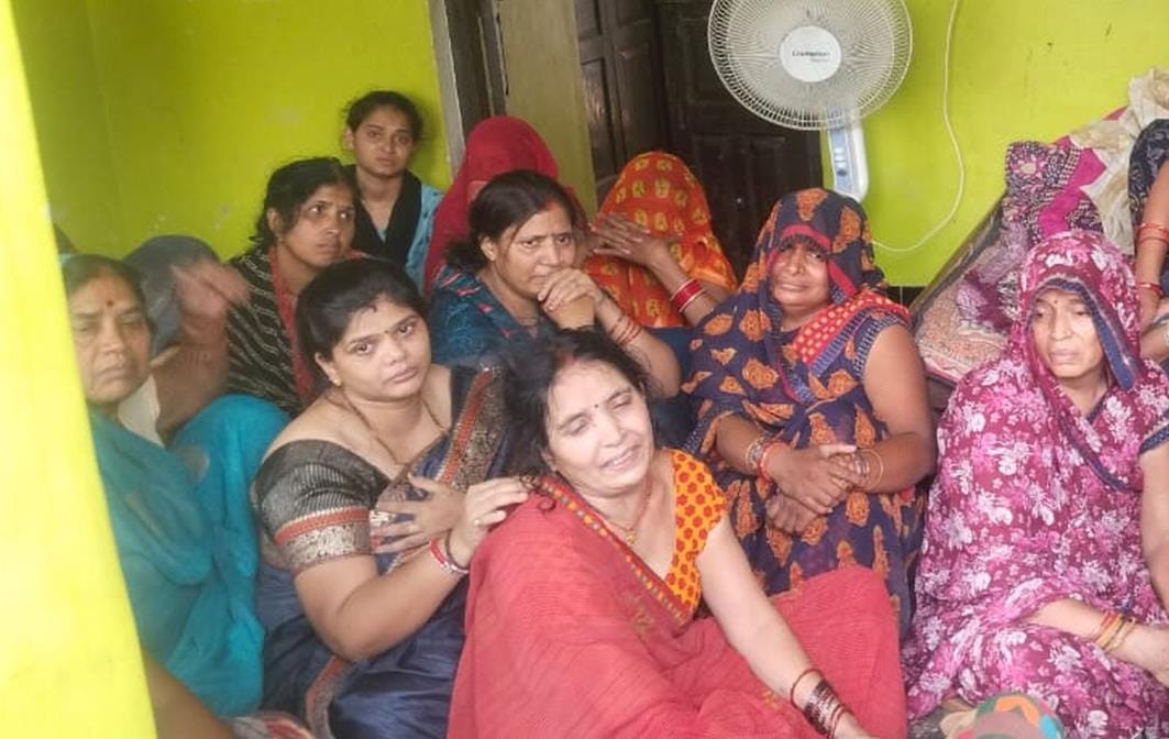 There is mourning in the village due to the death of two cousins