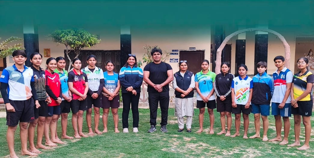 Players support padayatra against drugs