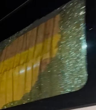 Tourist bus vandalized near Ramnagar Degree College, accused absconding