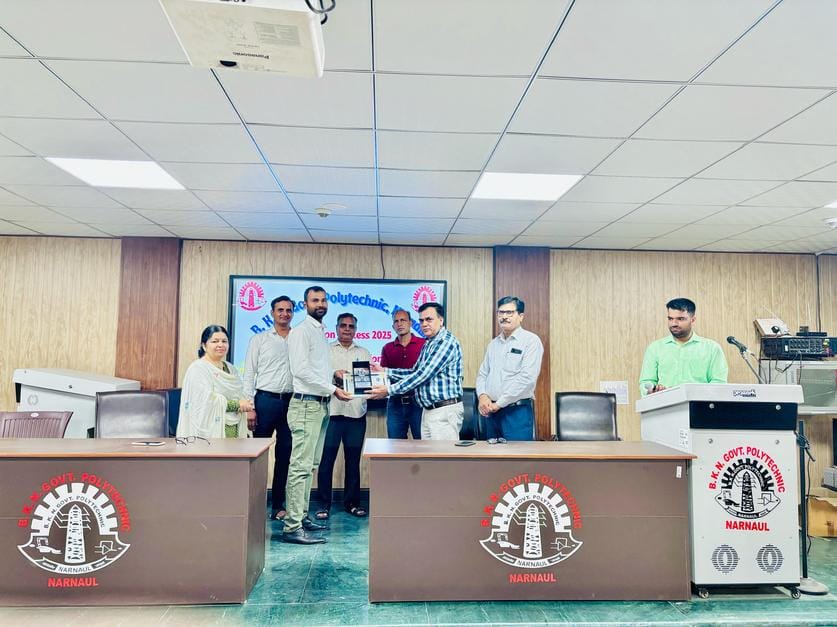 Students and staff were honored in BKN College